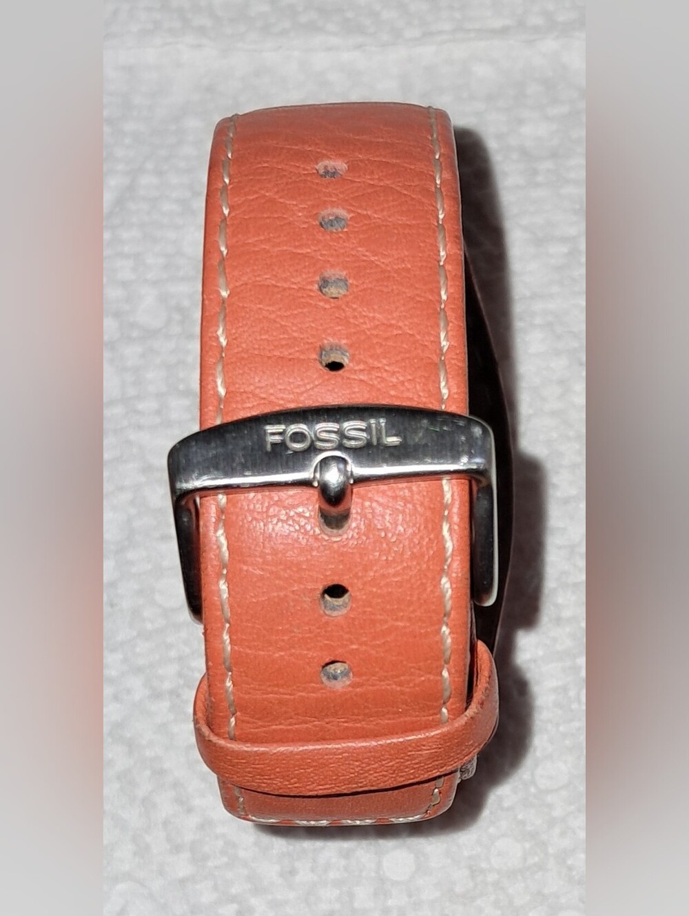 FOSSIL ORANGE FACE & BAND WATCH - Picture 8 of 16